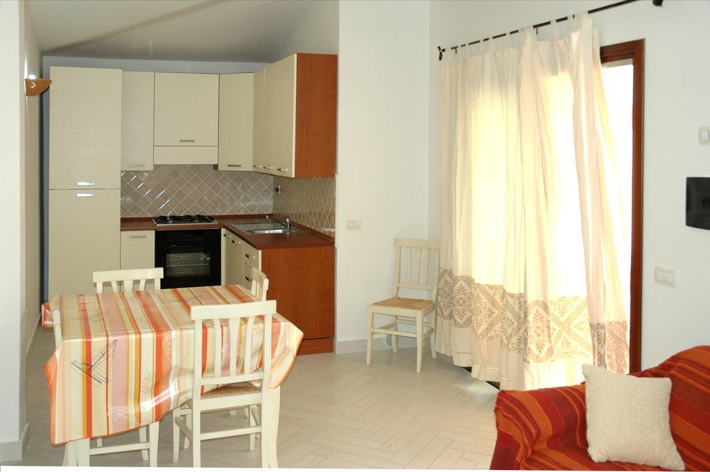 Holiday Homes Stella Marina San Teodoro  Room photo