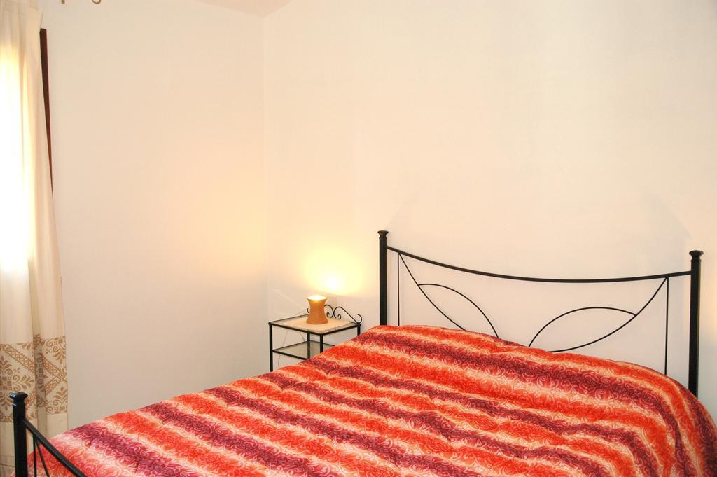 Holiday Homes Stella Marina San Teodoro  Room photo